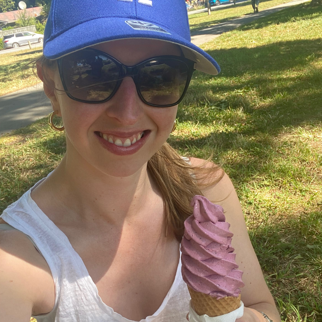 Sara Life Coach and founder of An Independent Maven